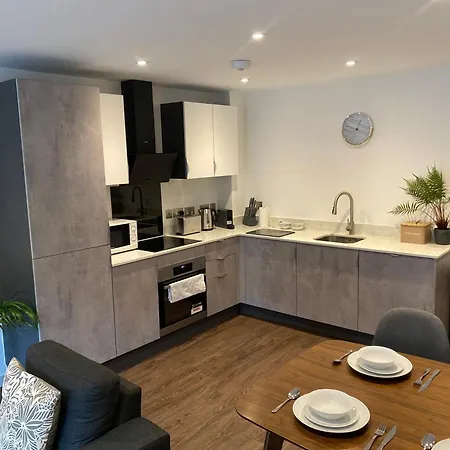 Apartment Luxury Apartment, Free Parking & Free Gym