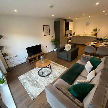 Apartmán Luxury Apartment, Free Parking & Free Gym