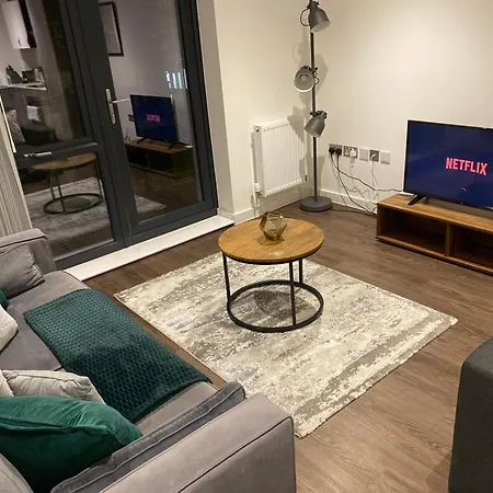 Daire Luxury Apartment, Free Parking & Free Gym *